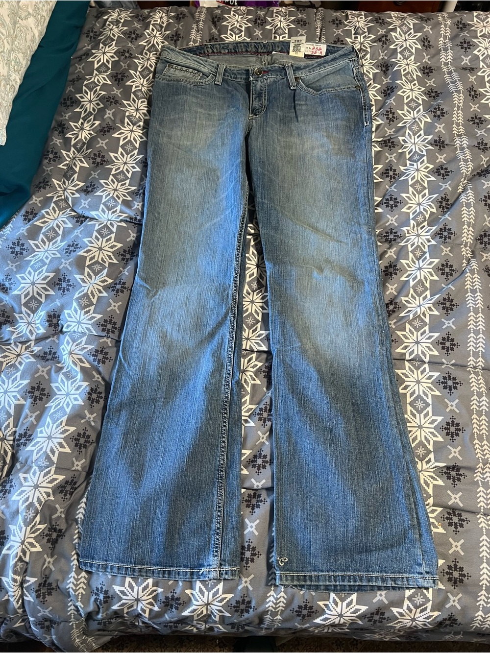 Flared Blue Denim Jeans for Women - Classic Wide-Leg Fit